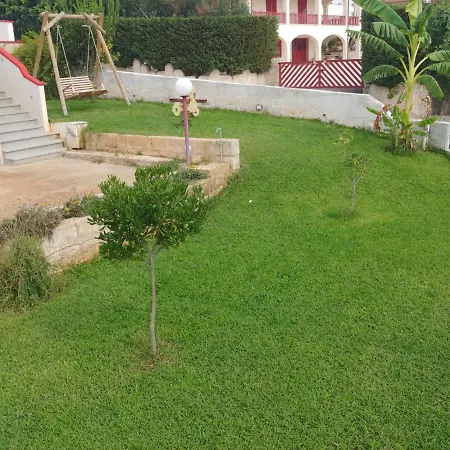 Holiday home Laura Salento